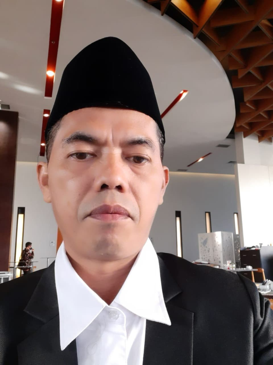 Lukmanul Hakim, S.T.