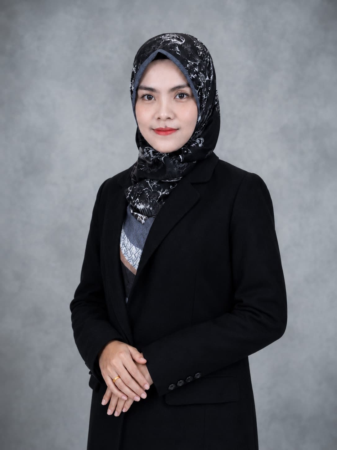 Nadia Thereza, S.T., M.T.